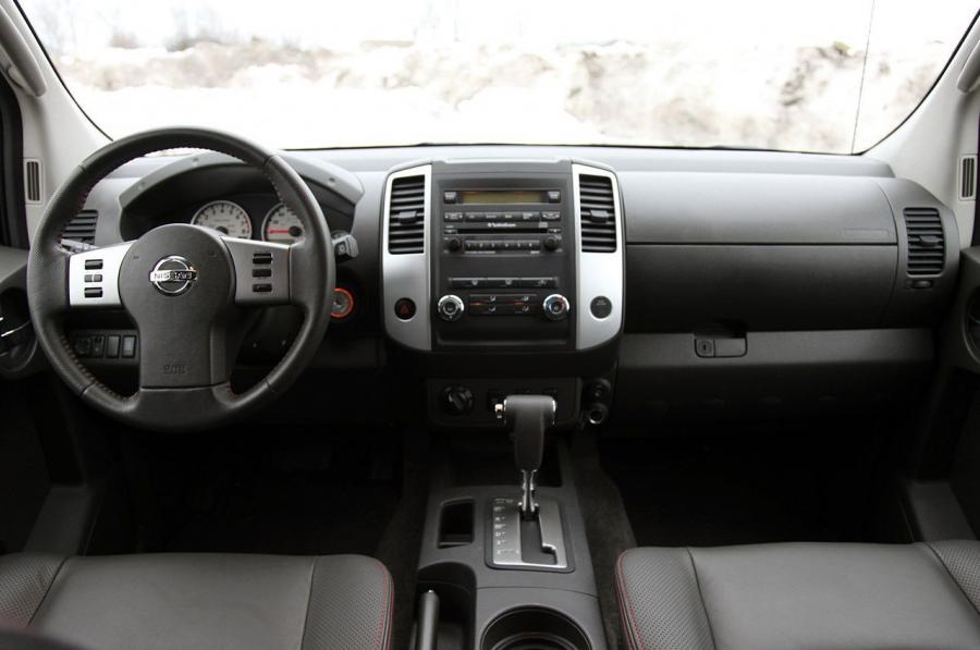  Nissan Xterra Pro-4X 2011 года  (фото 24 из 50)